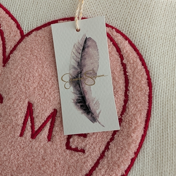 Jessica Simpson 'Kiss Me' Heart Sweater - Picture 4 of 12